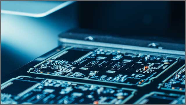 Assembling printed circuit boards Assembling printed circuit boards