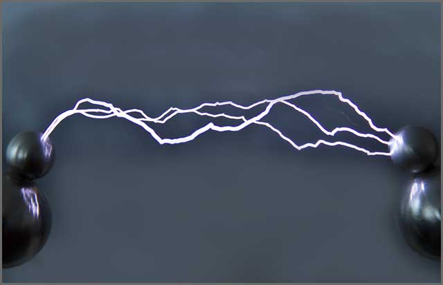 Artificially created electric discharge