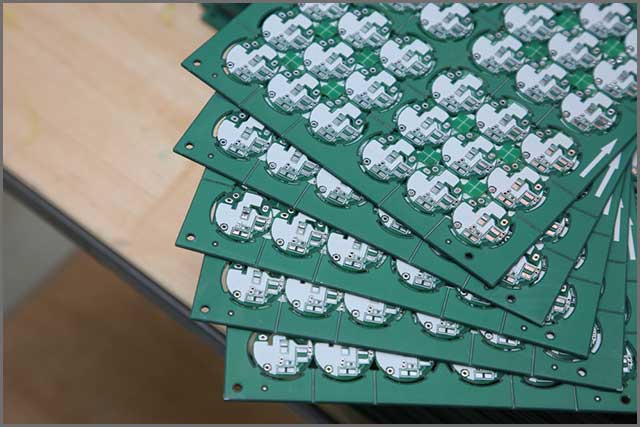 Multiple PCB Panels with V-Groove lines