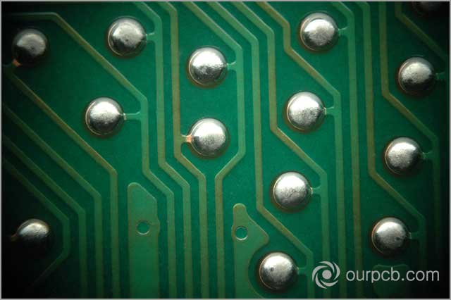 PCB joints. Pinholes and blowholes can occur on these joints during PCB soldering