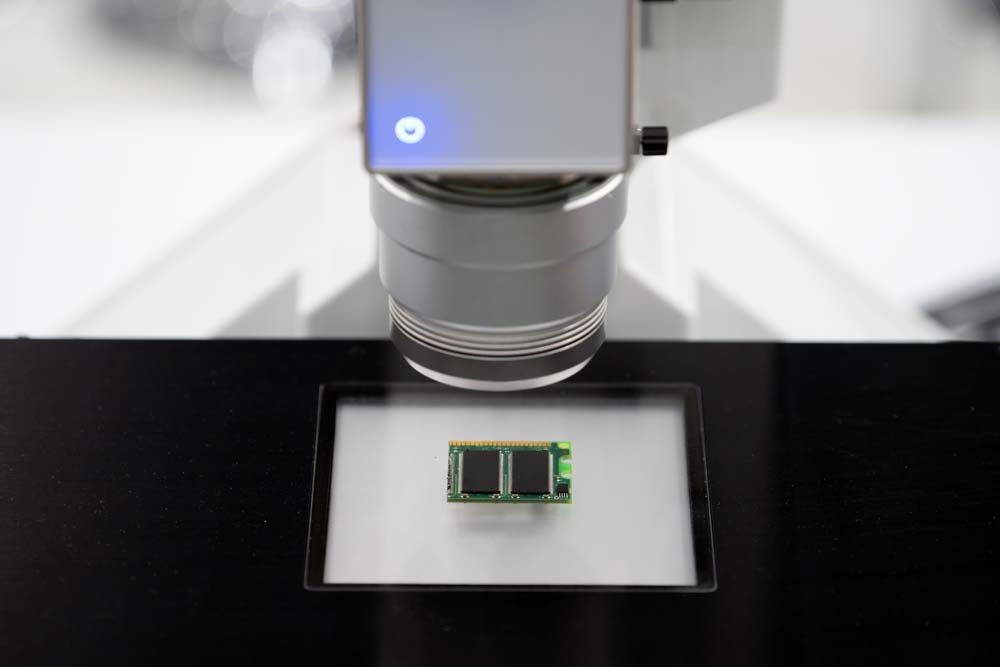 Machine vision and inspection using a high-resolution camera.