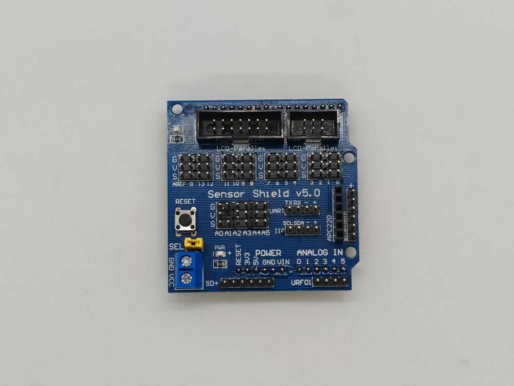 An Arduino UNO sensor shield