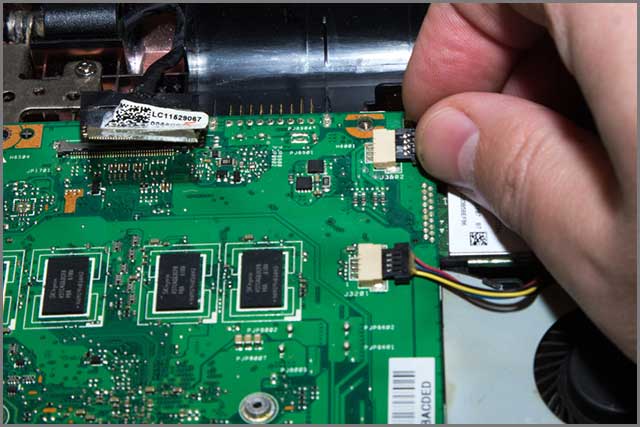 Chemical leaks during PCBAs might affect the overall usability of your PCB