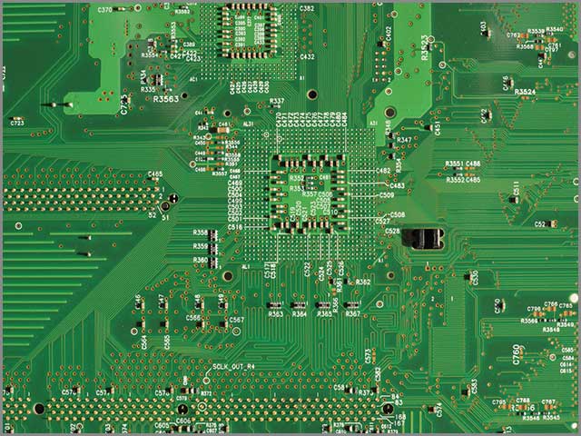 Copper details on a printed circuit board