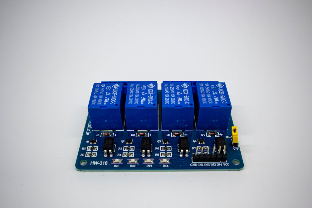 Horizontal relay 4-channel relay module