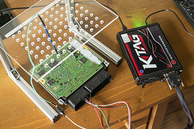 a circuit connection with a 2n222 transistor