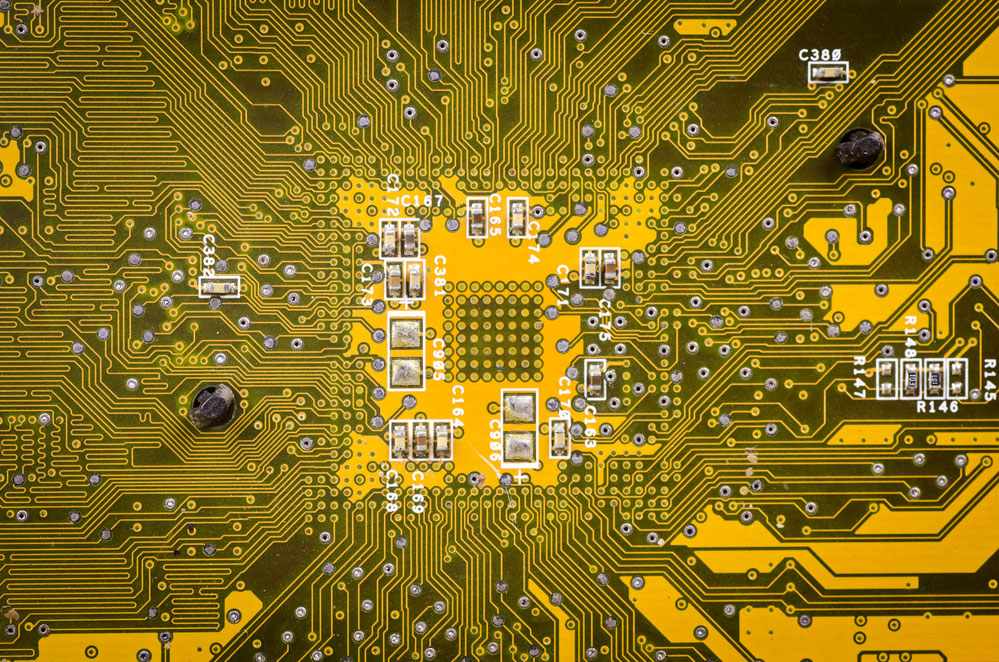 Solder joints of the modern circuit board