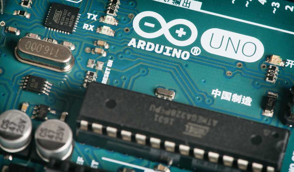 Arduino UNO