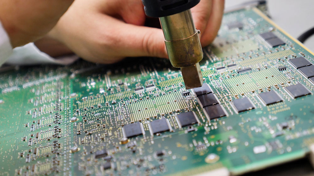 Preparing a printed circuit board 