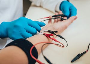 Patient nerves testing using electromyography