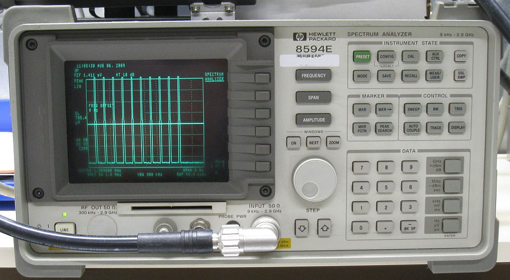 The large, expensive, traditional spectrum analyzer (HP 8594E)