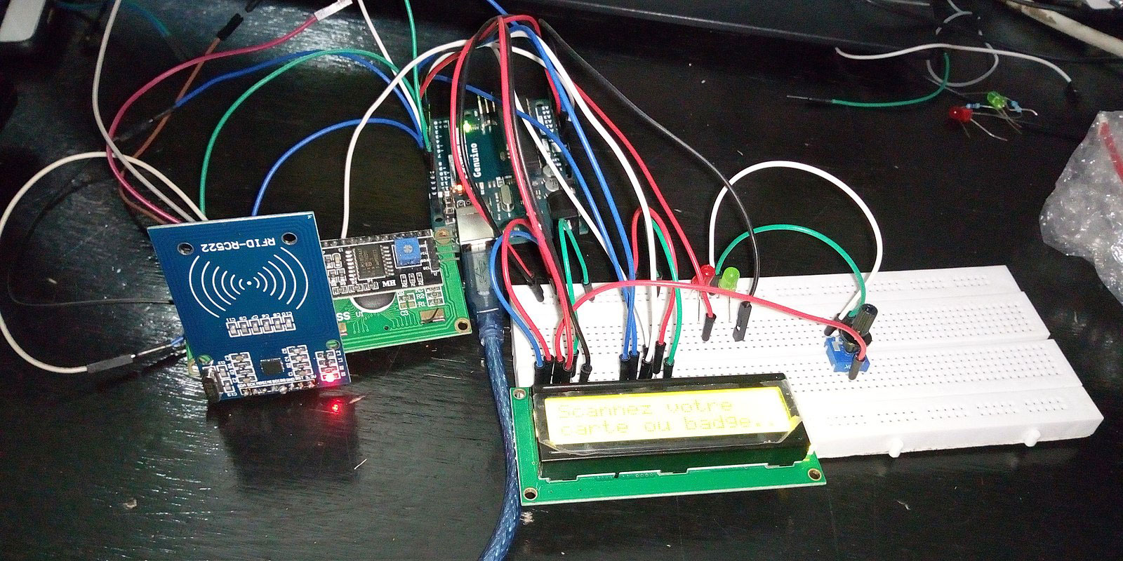 A project involving the RC522 RFID module and an LCD screen