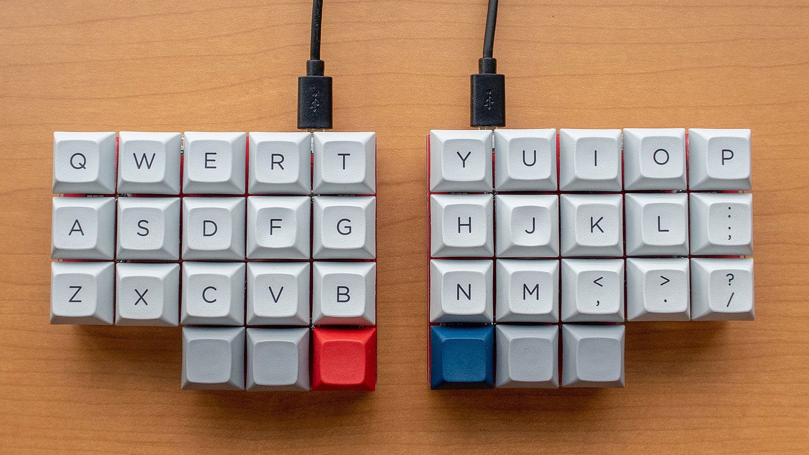 Split Ortholinear Keyboard A Compact, Separated Keyboard with