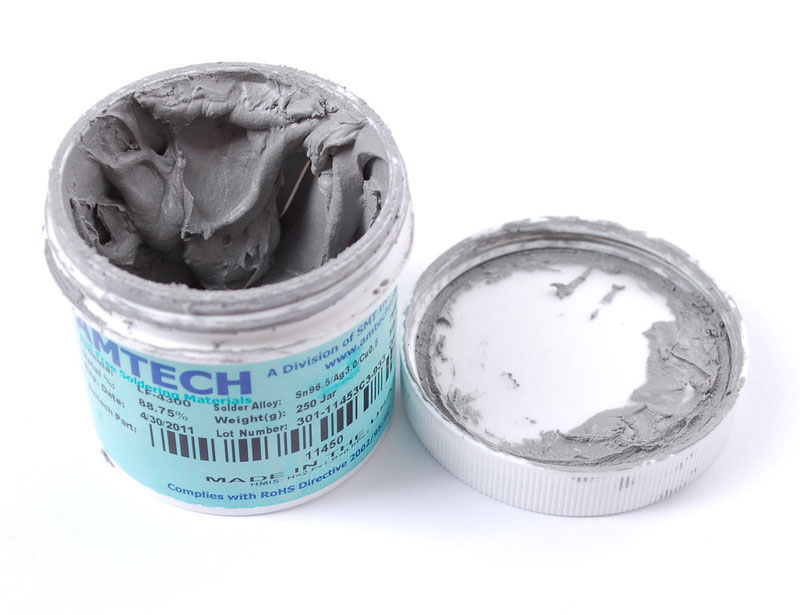 Tin-based, lead-free solder paste
