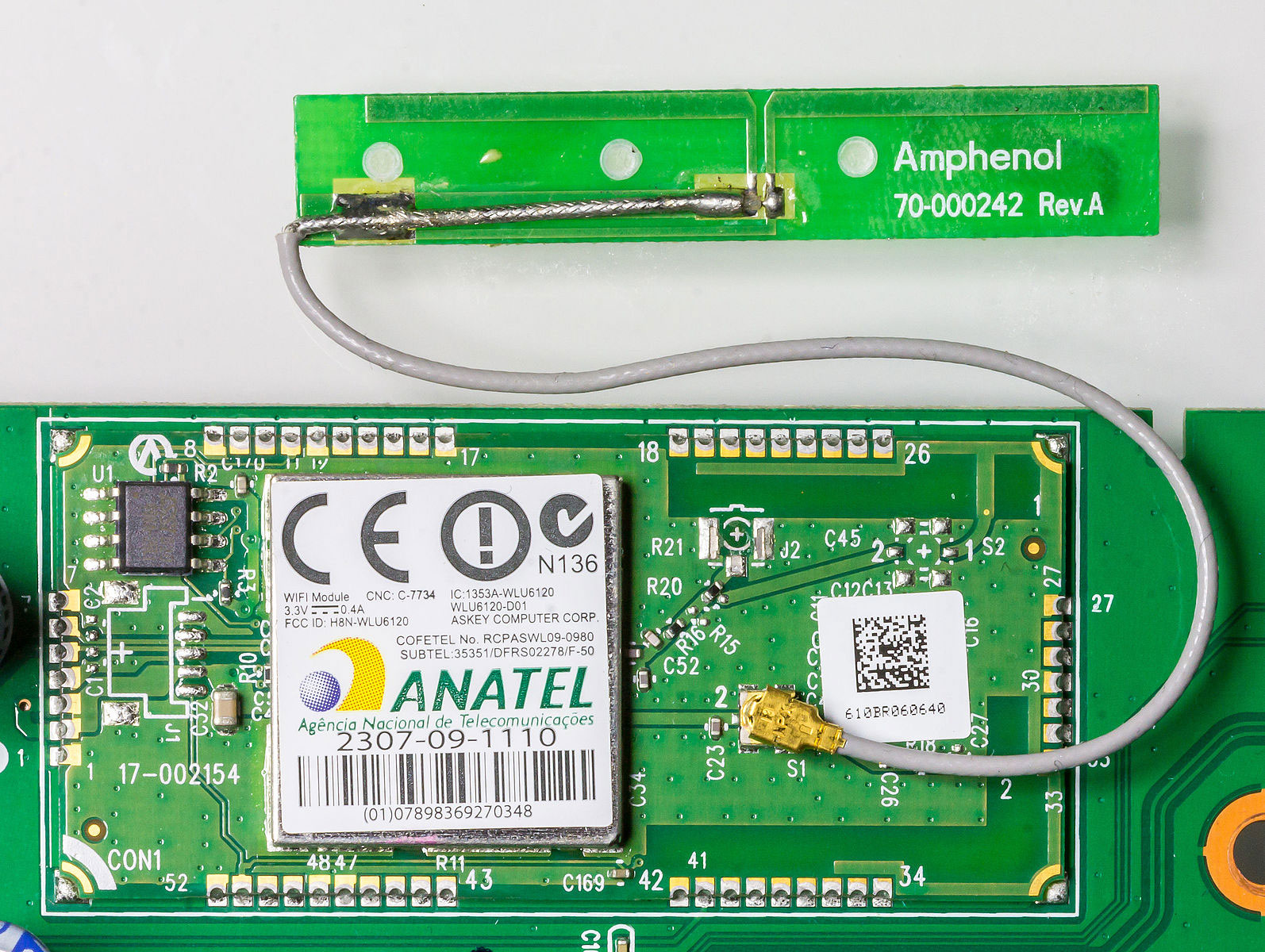 A Wi-Fi card with a wire antenna
