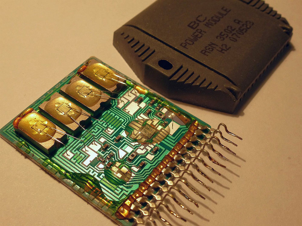 A power amplifier PCB