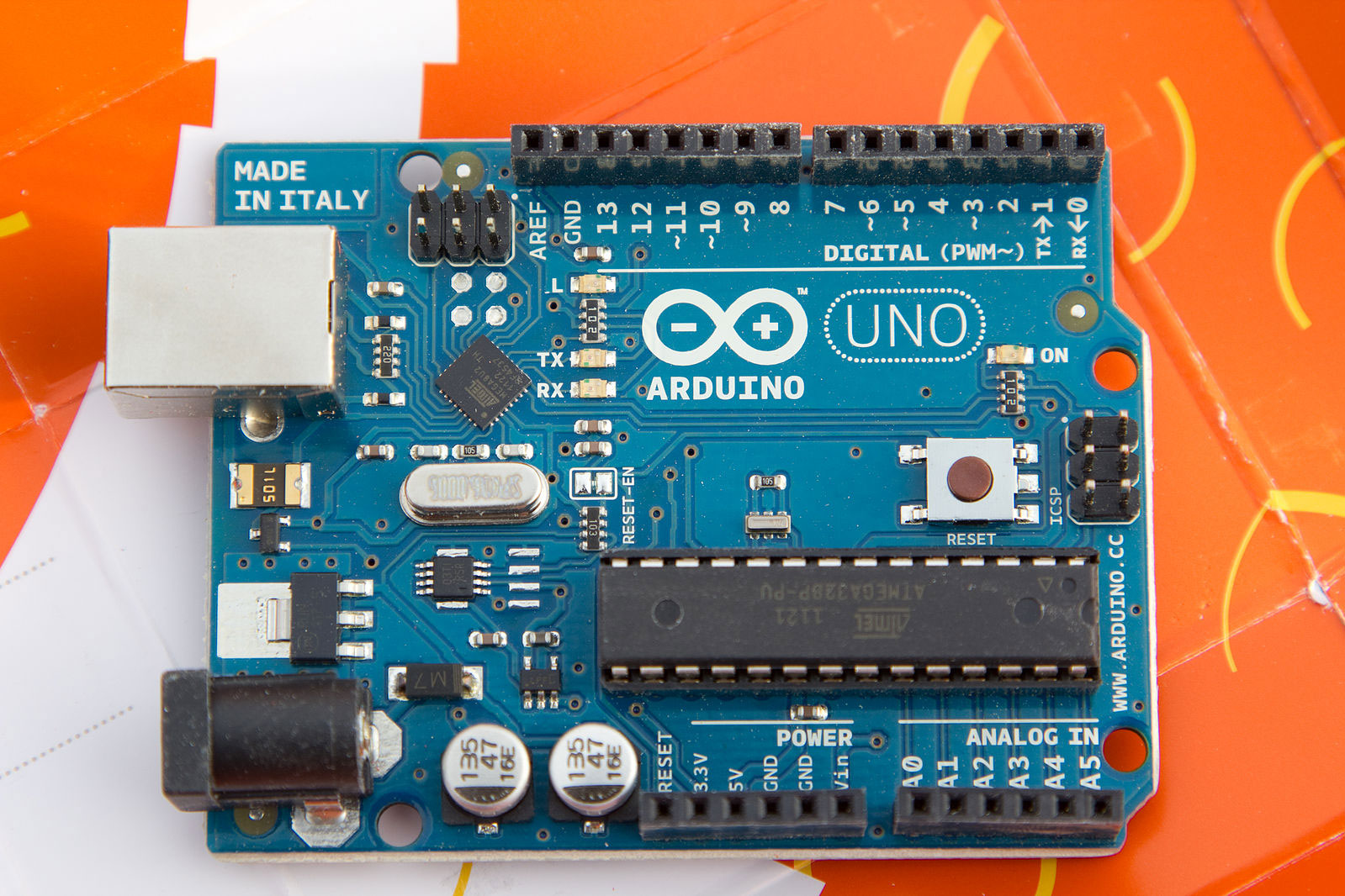 The Arduino UNO rev 2