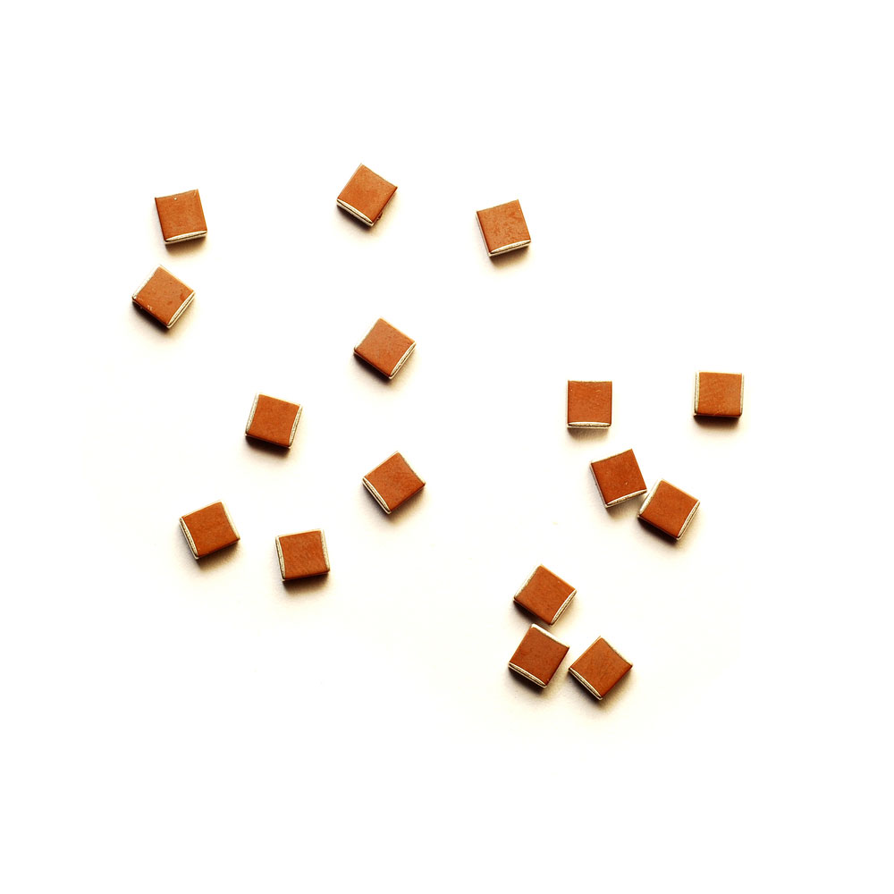 SMD capacitors