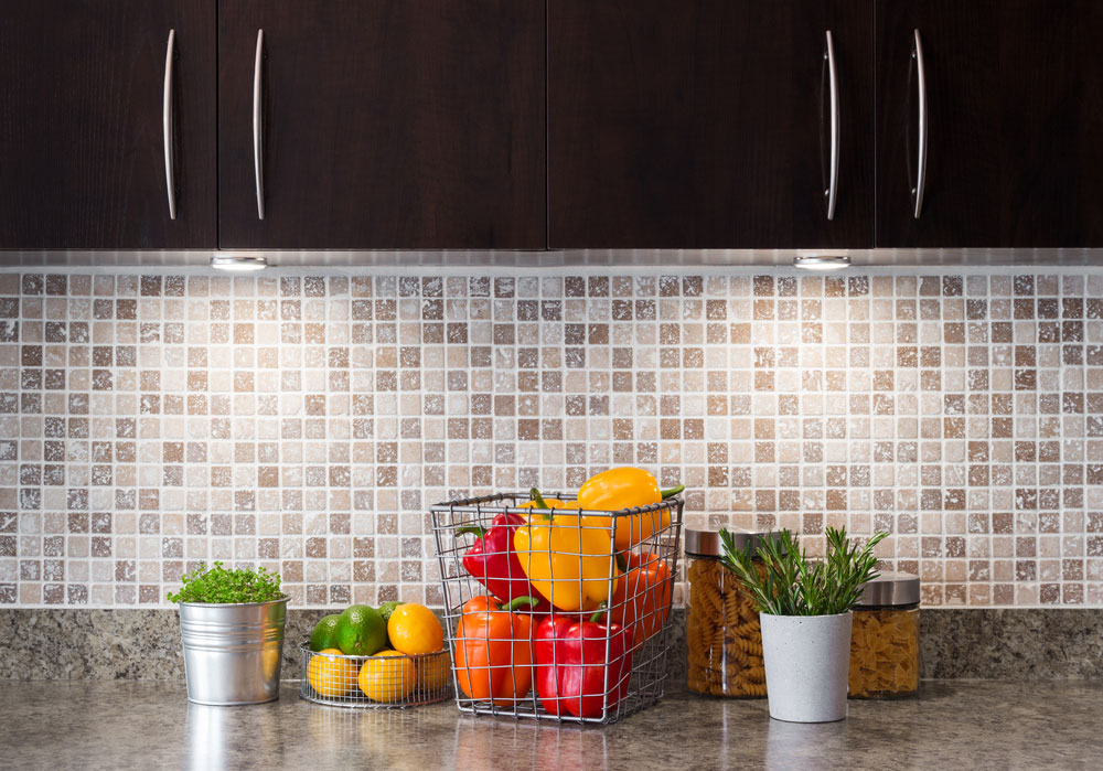 LED backlighting. Light-reflecting from the wall and countertop creates cozy lighting.