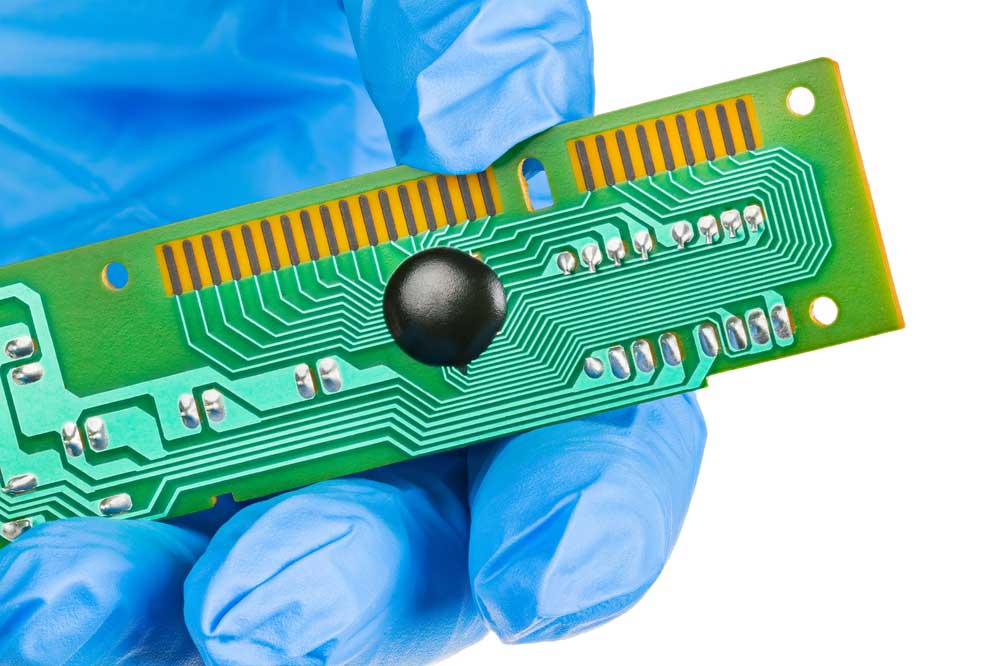 A circuit chip with epoxy resin adhesive