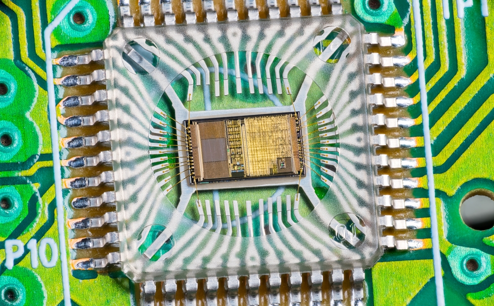 An integrated circuit soldered to a PCB
