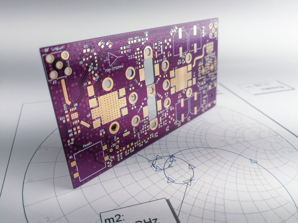 A high-power radio frequency PCB
