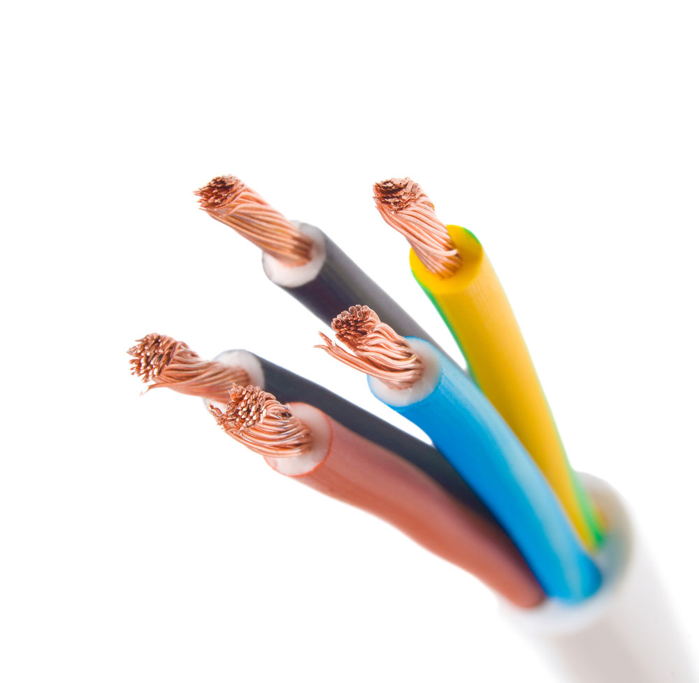 Solid copper wires in twisted pair