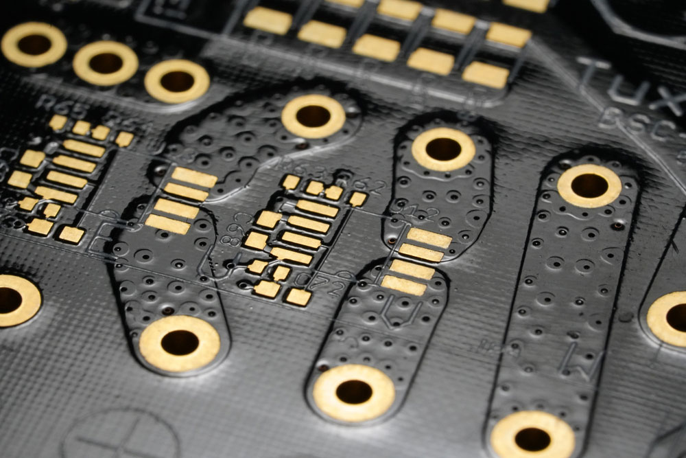 Gold-coated parts on a circuit board